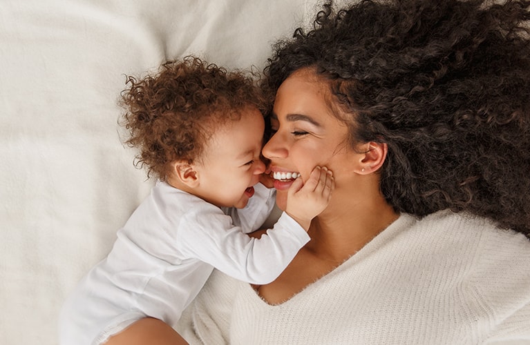 Ihr Baby will nicht schlafen? Wichtige Gründe und 5 Einschlafhilfen für Babys