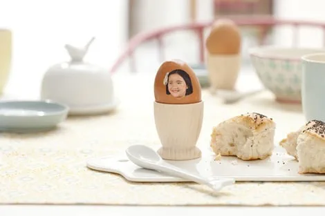 Paaseieren versieren met familiefoto's