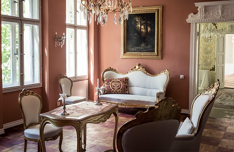 Ein Lebenstraum geht in Erfüllung: Gastgeber im eigenen Schloss