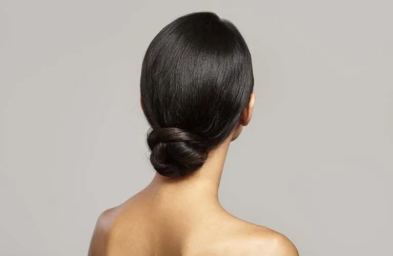 Low Bun: So stylst du den lässigen Knoten im Nacken 