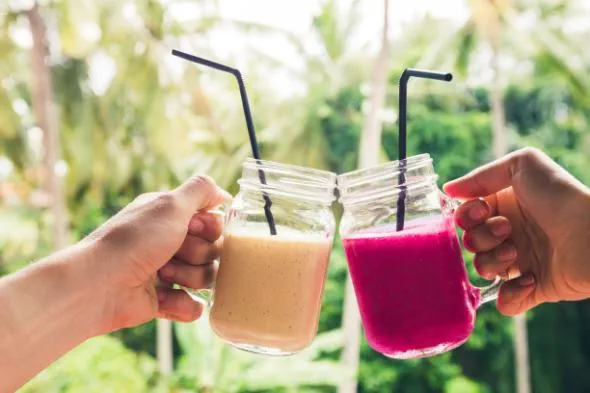 batidos saludables de frutos rojos