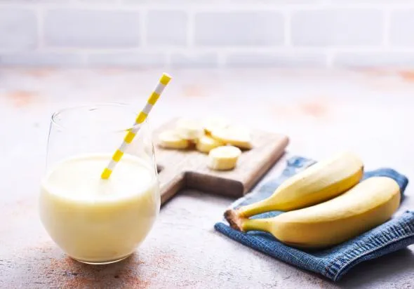 batido sano de plátano