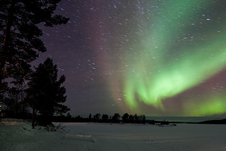 Finlandia - Auroras, lagos y renos