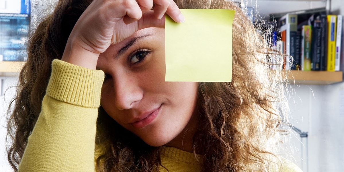 Cheveux qui gonflent et font des vagues : que faire