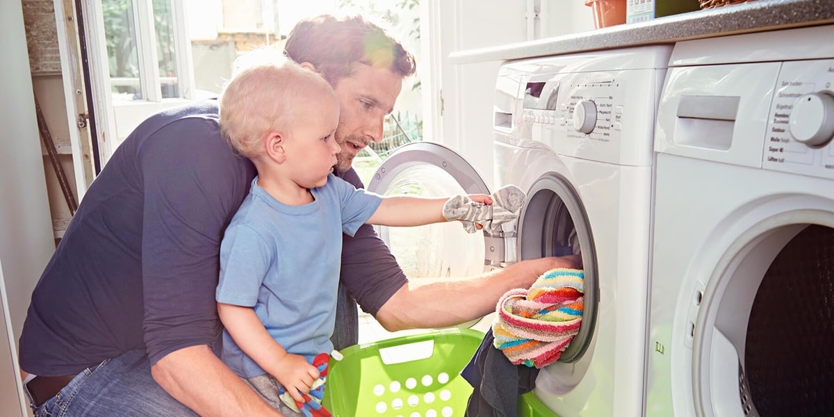 What's the difference between bio and nonbio detergents?